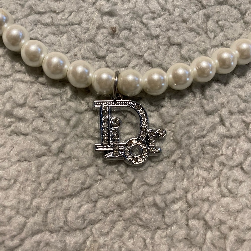 Dior pearl necklace